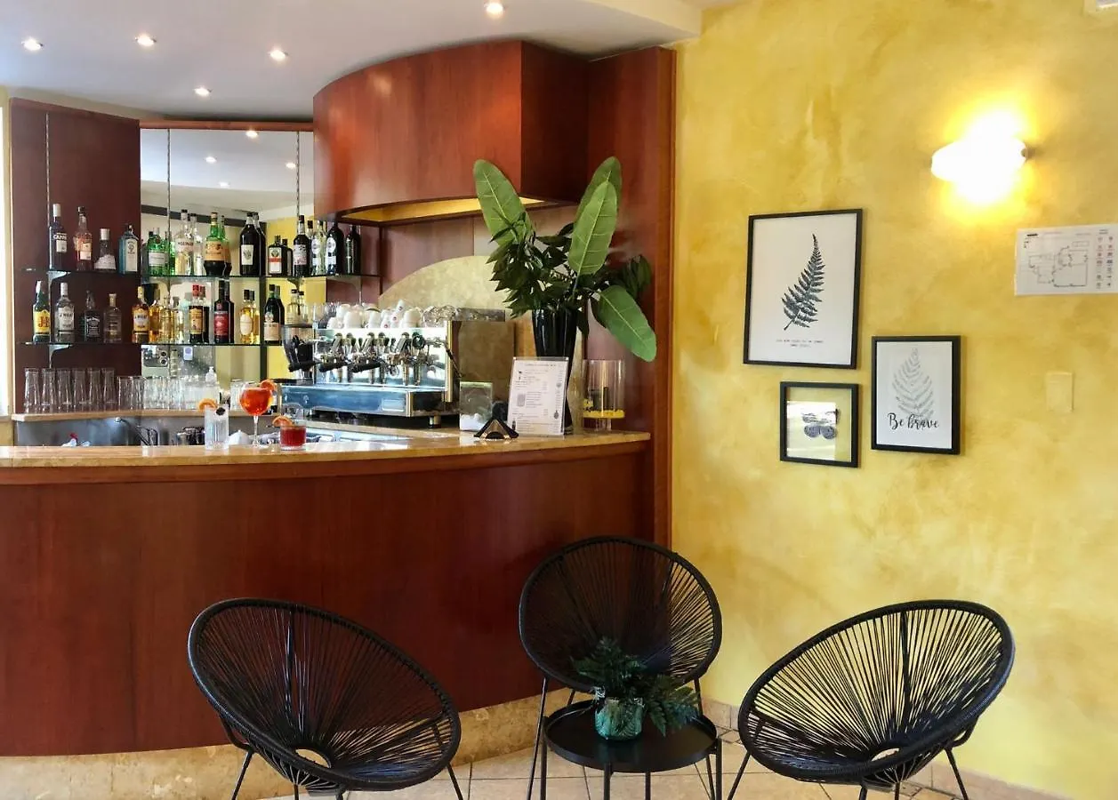 ***  Hotel B&B Des Bains Milano Marittima Italy