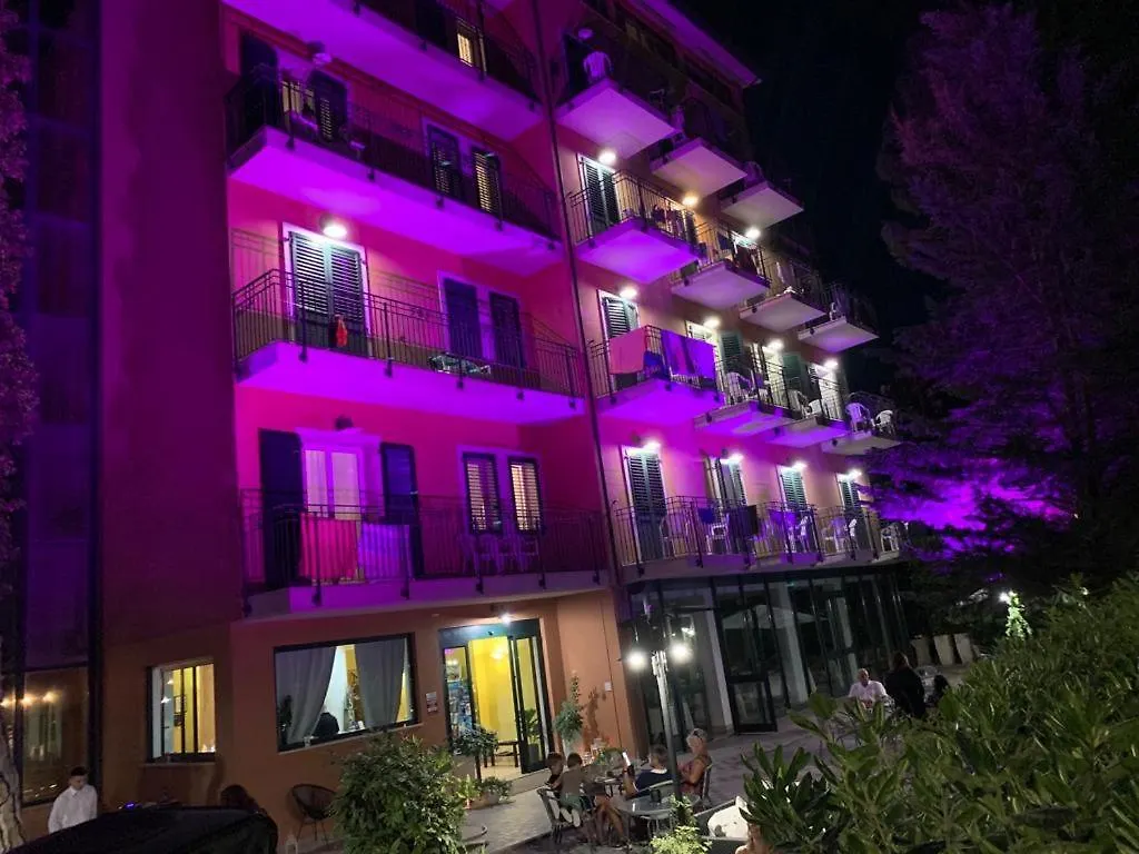 Hotel B&B Des Bains Milano Marittima