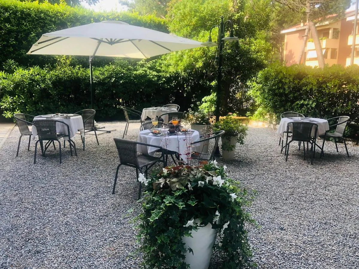 Hotel B&B Des Bains Milano Marittima