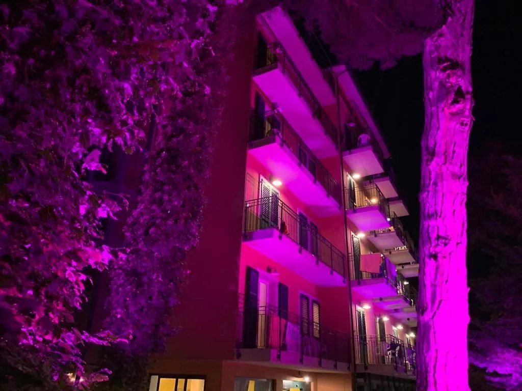 ***  Hotel B&B Des Bains Milano Marittima Italy