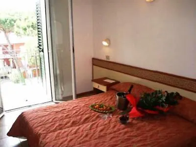 Hotel B&B Des Bains Milano Marittima